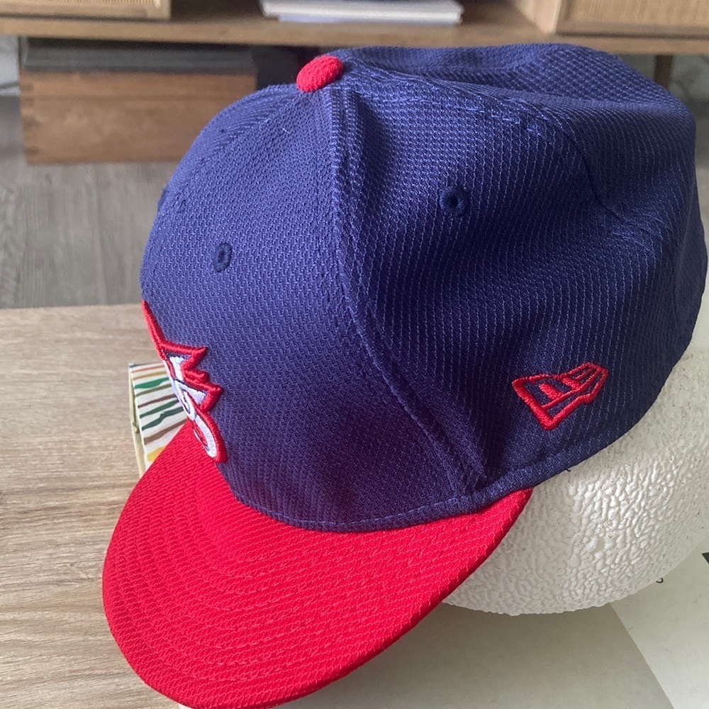 US Logo Blue and Red Cap - Picture 2 of 8